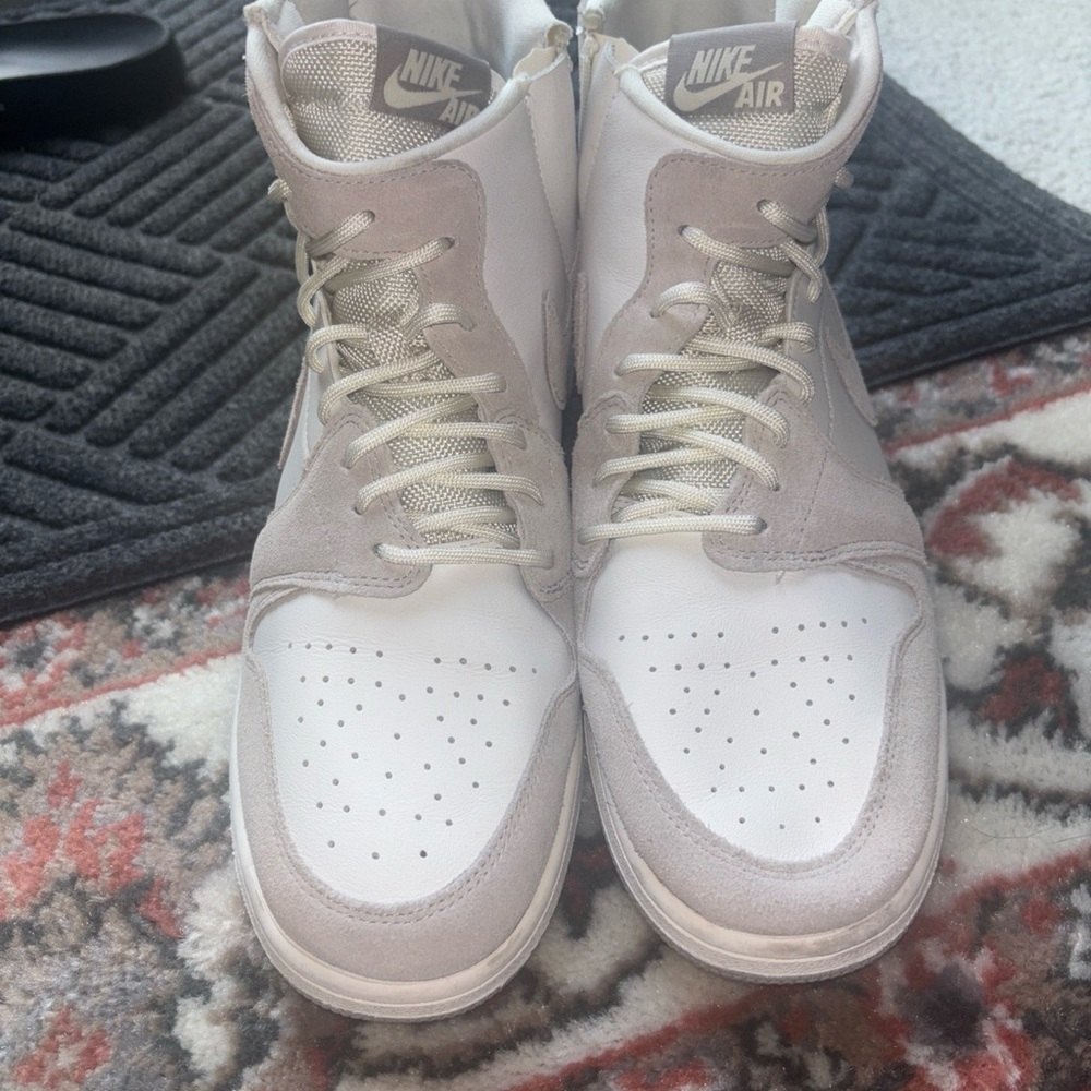NIKE AIR JORDAN 1 MID Womens Size 11 Retro Rebel XX Moon Particle PROMO